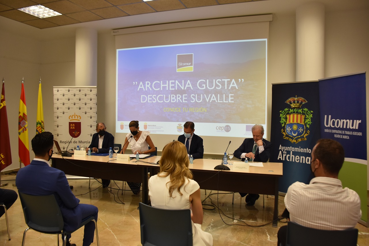 Ucomur firma un convenio de colaboración con Archena y Turismo para dar vida al proyecto Archena Gusta