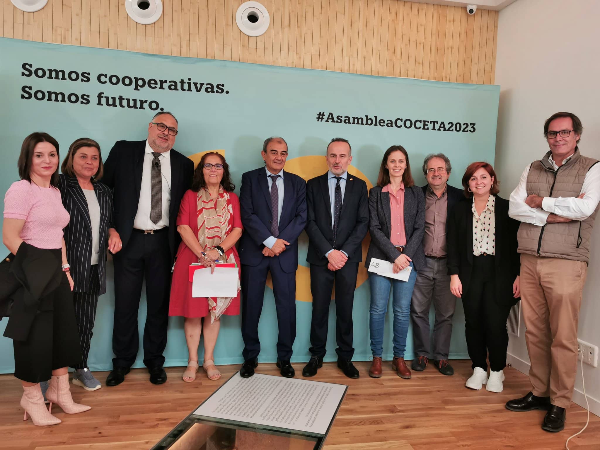 La delegación de Ucomur junto a Juan Antonio Pedreño, Luis Miguel Jurado y Paloma Arroyo (COCETA)