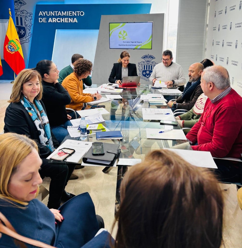Participamos en la Asamblea del Grupo de Acción Local de la Vega del Segura (ADRI) en el Ayto. Archena Colaboramos en fomentar el cooperativismo y la economía social por medio de iniciativas de impulso al modelo y a sus empresas. bajo el proyecto europeo EFESO