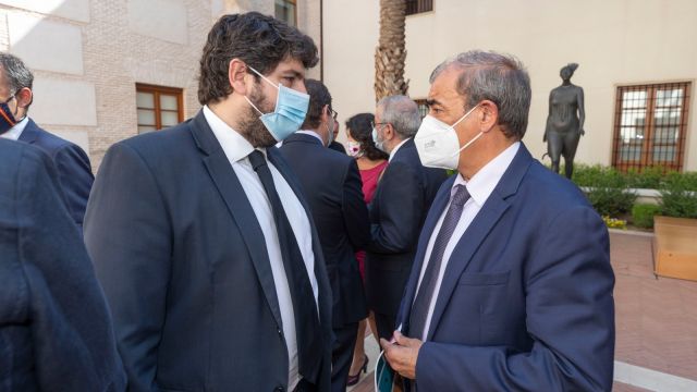 Firma del Pacto Regional para la Reactivación Económica y Social de la Región de Murcia ante la pandemia del Covid-19 7 - Ucomur